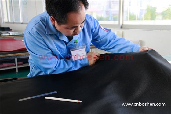 leather bag manufacturer