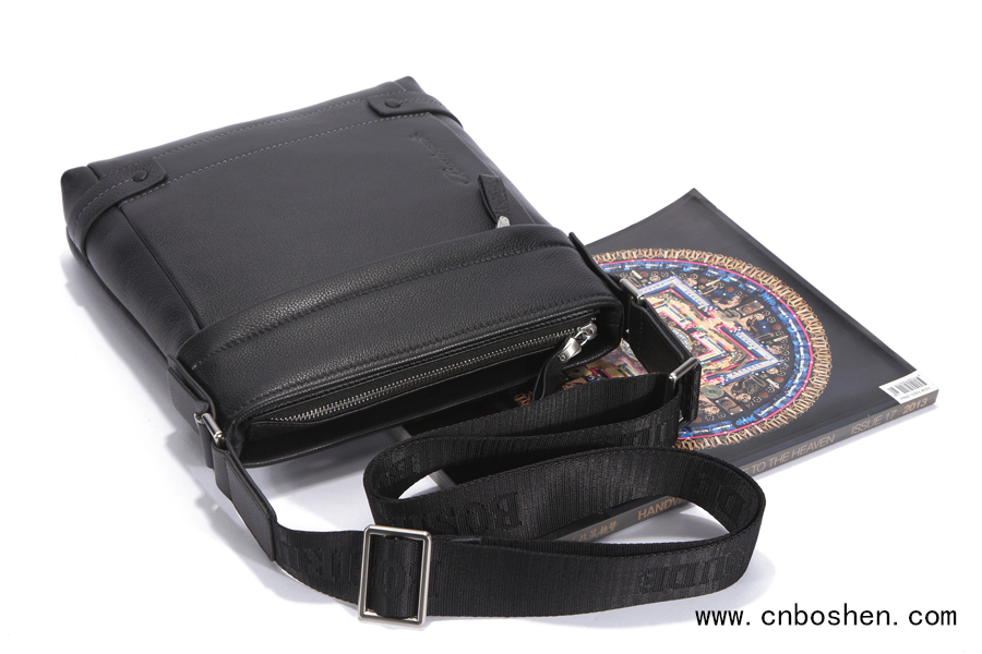 Make Cooperation with High-end Leather Goods Manufacturer, Never Believe Low Price