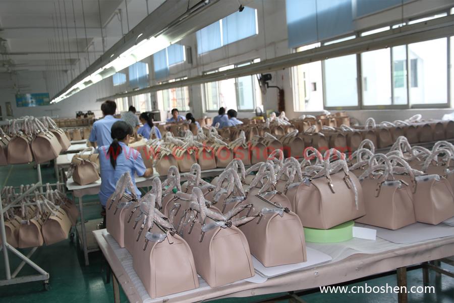 BOSEN, a Handbag Manufacturer, Busy in Order Shipment for Russia