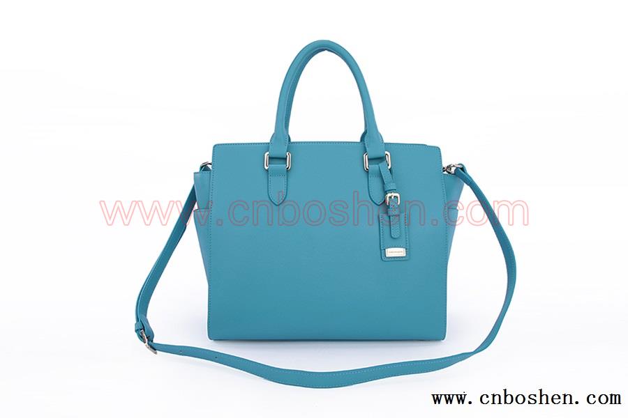 Necessary factors for customizing bags in Guangzhou Boshen leather goods manufacturer