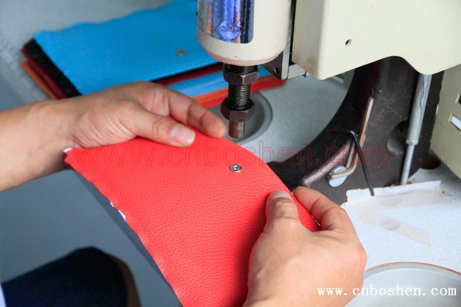 The process of producing notebook cover of Guangzhou Boshen Leather Goods Mnufacturer